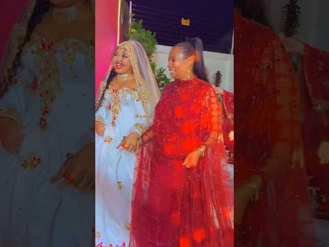 MAMBO KWA USHAHIDI ZUCHU NA MAMA MKWE WAKE MWMA DANGOTE NI FURAHA TU...