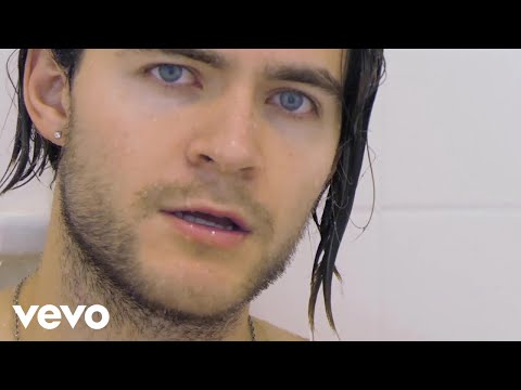 Matador Andrew - October Rain