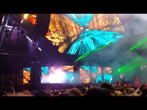 UMF DAY 2 WORLWIDE CEDRIC GERVAIS TIME