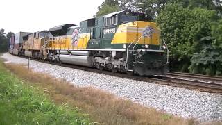 preview picture of video 'Norfolk Southern 22G EB (UP 1995) Waiting in Lithia Springs,Ga 08-03-2013© HD'