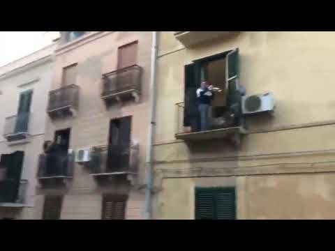 Italy Lockdown: Italian man plays Trumpet from his balcony during the Coronavirus Pandemic