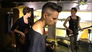 Tesla Boy (feat. Poco Cox) - Neon Love - Live @ Tsvetnoy (29.07.2011) [7/10]