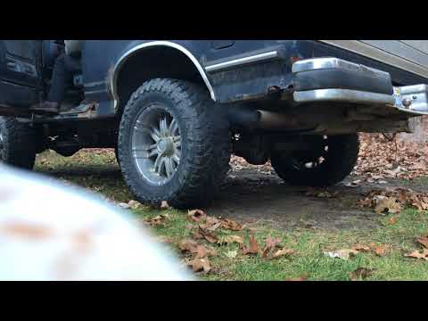 1988 Ford Bronco EFI 302 flowtech headers true dual flowmasters