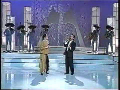 Carlos Cuevas, Rocío Banquells y el Mariachi 2000 de Cutberto Pérez.