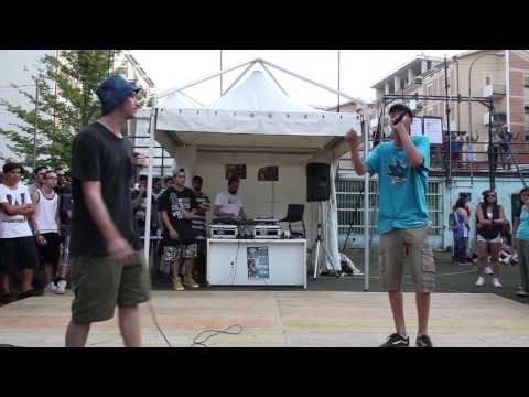 MAZELTOV vs ASTRO - Feel Good Jam Freestyle Battle 2015