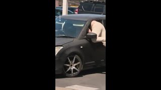 Chaotic courthouse escape
