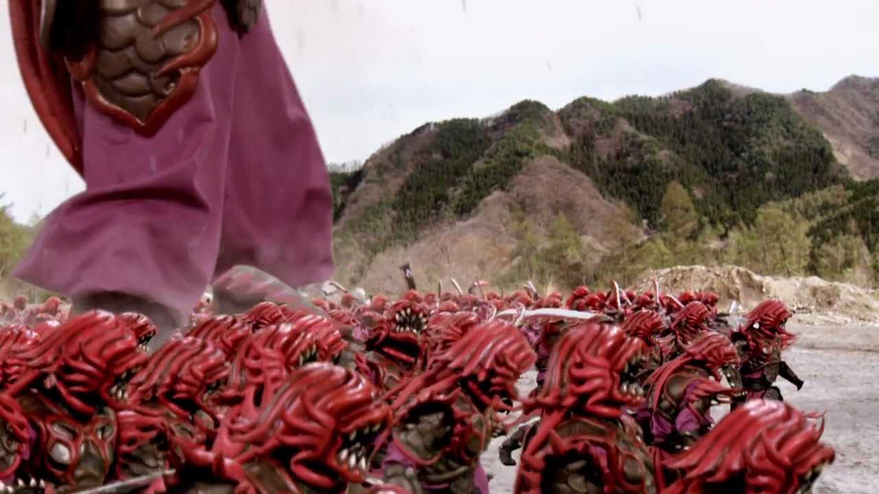 Miniature de la vidéo Power Rangers: Clash of the Red Rangers The Movie - Available NOW! du film Power Rangers Samurai : La Confrontation des Rangers rouges
