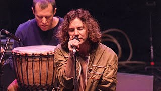 Download lagu Pearl Jam - Daughter (Live 1994) | Shoreline Ampitheatre mp3