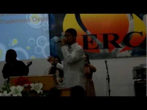 TODO PODEROSO DEUS - GABRIELA GOMES E MARQUINHOS GOMES BY FELIPE LEMOS E BIA OLIVEIRA