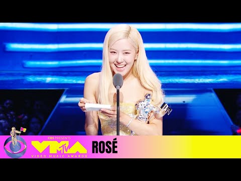 Rosé & Bruno Mars Win Song of the Year | 2025 Video Music Awards