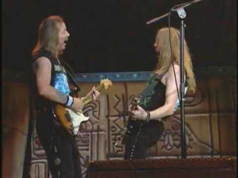 Iron Maiden-17.Hallowed Be Thy Name(Monterrey 2008)