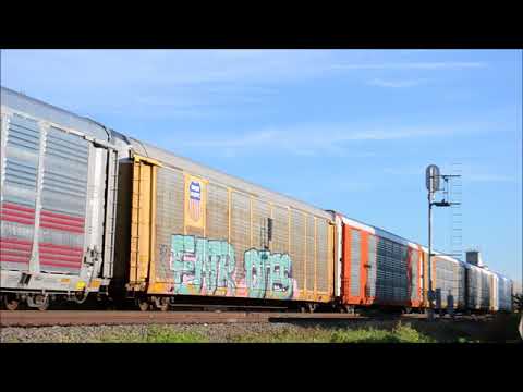 201809003 BNSF 7817 and NS 9734 southbound 01 September 2018 0826 AM west 8th street Edmond, Oklahom