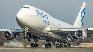 BOEING 747 DEPARTURE with a LONG TAKEOFF RUN + B747-200 CLASSIC (4K)