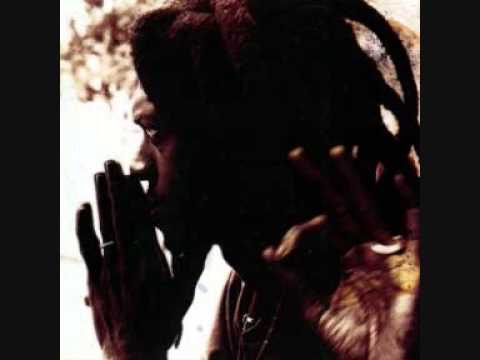 Cheikh Lô - Né La Thiass - Bamba Sunu Goorgui