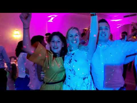 Fragment van het nummer "Ik moet zuipen" van Partyfriex