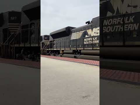 All-EMD NS 134 With #2706 in Lead and OLS #3045! #NS #Shorts #OLS