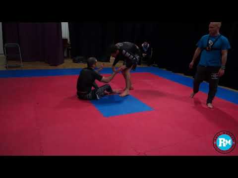 Ross Nicholls vs Dan Vinni, Submitting Things 16 man no-gi sub only tournament quarter finals