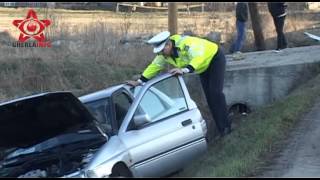 preview picture of video 'Accident Ford Bistrita zburat in sant (Iclod, Cluj)'