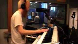 Little Dragon performing &quot;My Step&quot; on KCRW