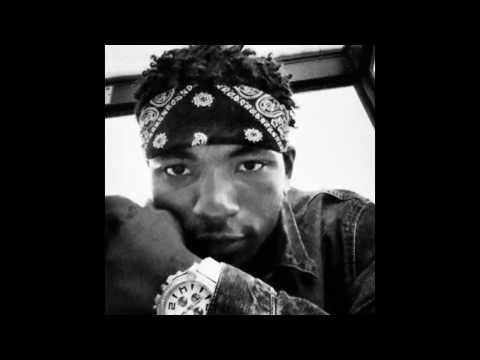 On The Low  CHXPO and NELL BANDZ