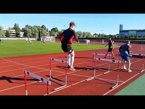 Riento yleisurheilukentällä