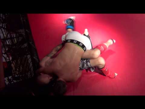 Matt Elkins VS Eric Nix