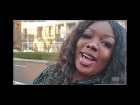 The best proposal ever ! Boss version ! Married to the money