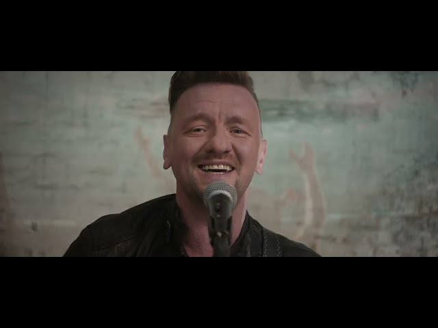 Wir Stossen An von Ben Zucker ((jetzt ansehen))