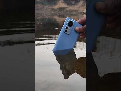 Xiaomi 12 Pro 5G Water Test 💦 | Kya Ye Phone Bach Payega? | Extreme Durability Test in Hindi