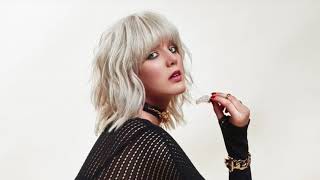 Betty Who - Look Back (Full Audio) - Live in Chicago