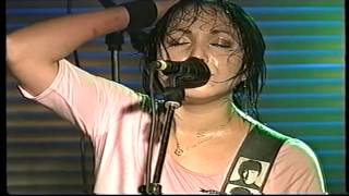 Sahara Hotnights live i Musikbyrån (2001)