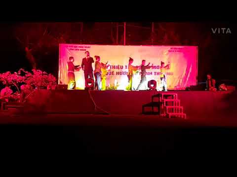 Thể hiện bởi Quốc Vương