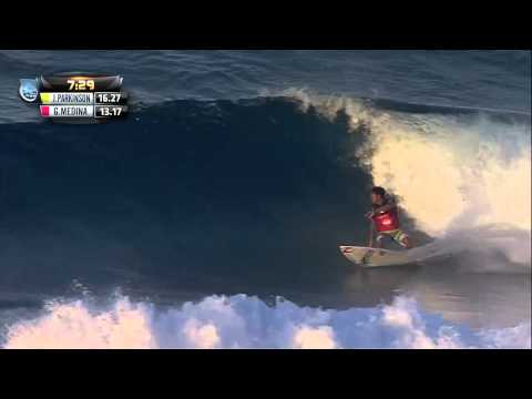 Gabriel Medina Beats Joel Parkinson to Become Champion of the 2014 ASP Quiksilver Pro Gold Coast