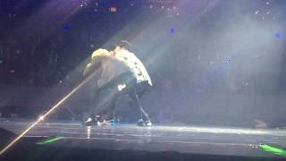 KCON México 2017 - Infinite H (인피니트H) - Sorry, I'm Busy (바빠서)