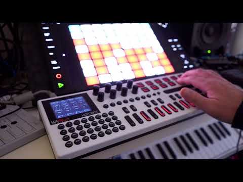 Kordbot Lazy Thursday Beatmaking