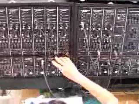 Fun with a Roland System 700 modular synthesizer
