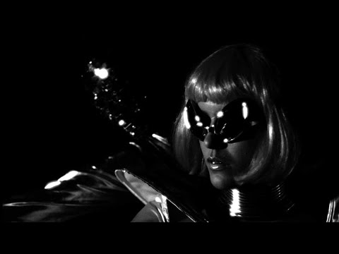 Chica Cósmica (Sholo Truth Remix) - Stereo Madness (Videoclip Oficial)