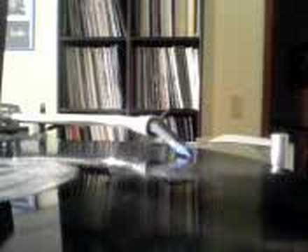 kate bush vs. radioslave