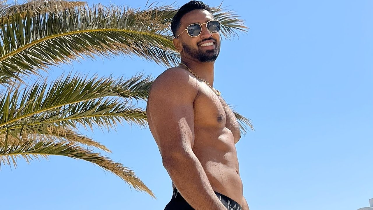 How To Work Less And Earn More (Full Guide)