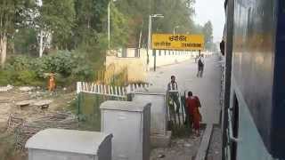 preview picture of video 'Inde 2010 : Jammu - Chandigarh - Depuis le train'
