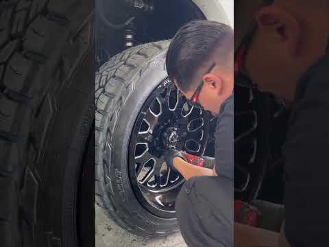 Super Single Transformation #fordsuperduty #shorts  #duallytrucks #duallywheels #supersingles