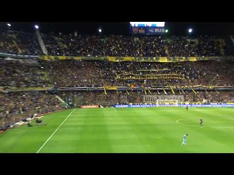 "Boca Arsenal SAF17 / Yo quiero un trapo que tenga estos colores" Barra: La 12 • Club: Boca Juniors