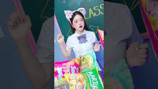 Download lagu ⏱️ 15 Seconds Left… Then She Had a Genius Idea! #lilymeow #lilymiumiu #couplegoals #schoolcrush mp3
