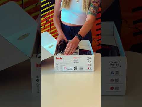 הצצה למוט בלנדר במיקס – Unboxing