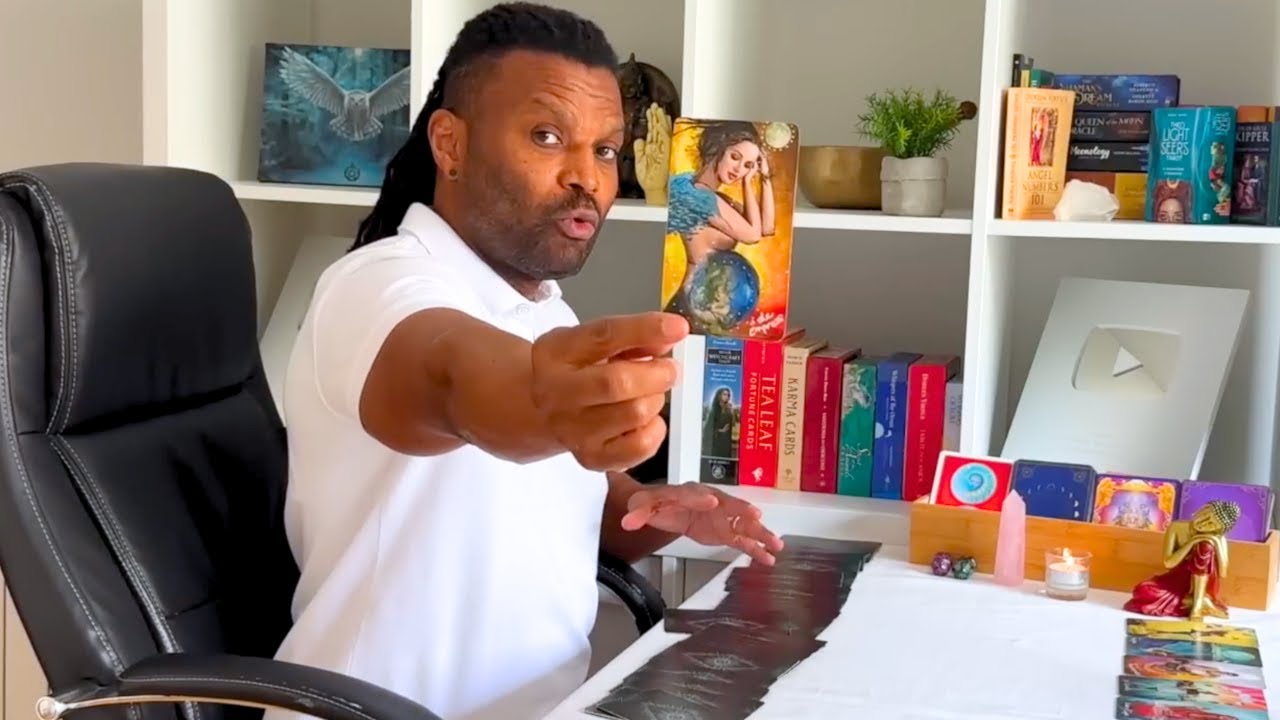 ♓️ PEIXES 🔮 O QUE ESTÁ POR VIR NA SUA VIDA AMOROSA? | 😱 NÃO IGNORE! TAROT AMOR