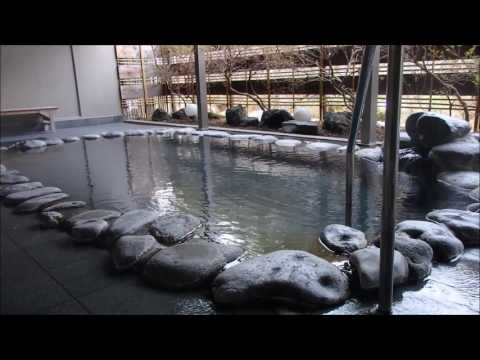 Public open air hot spring bath at Choueikan (長栄館) in Iwate, Japan