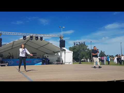 Fonsija Yang ft. Stassy Lo - IB HNUB Live " MAA VUE " (Hmong France Festival 2017)