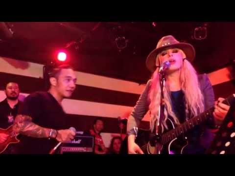 Livin' On A Prayer (Cover)  - Orianthi and Arnel Pineda