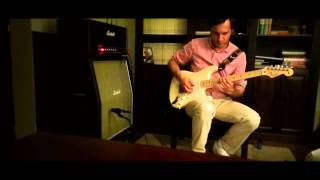 Video thumbnail for Fender American Standard Stratocaster 2007 by Raul Placinta