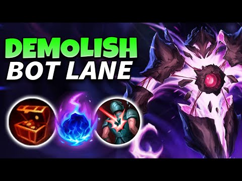This is how the Rank 1 Xerath Demolishes Bot Lane!